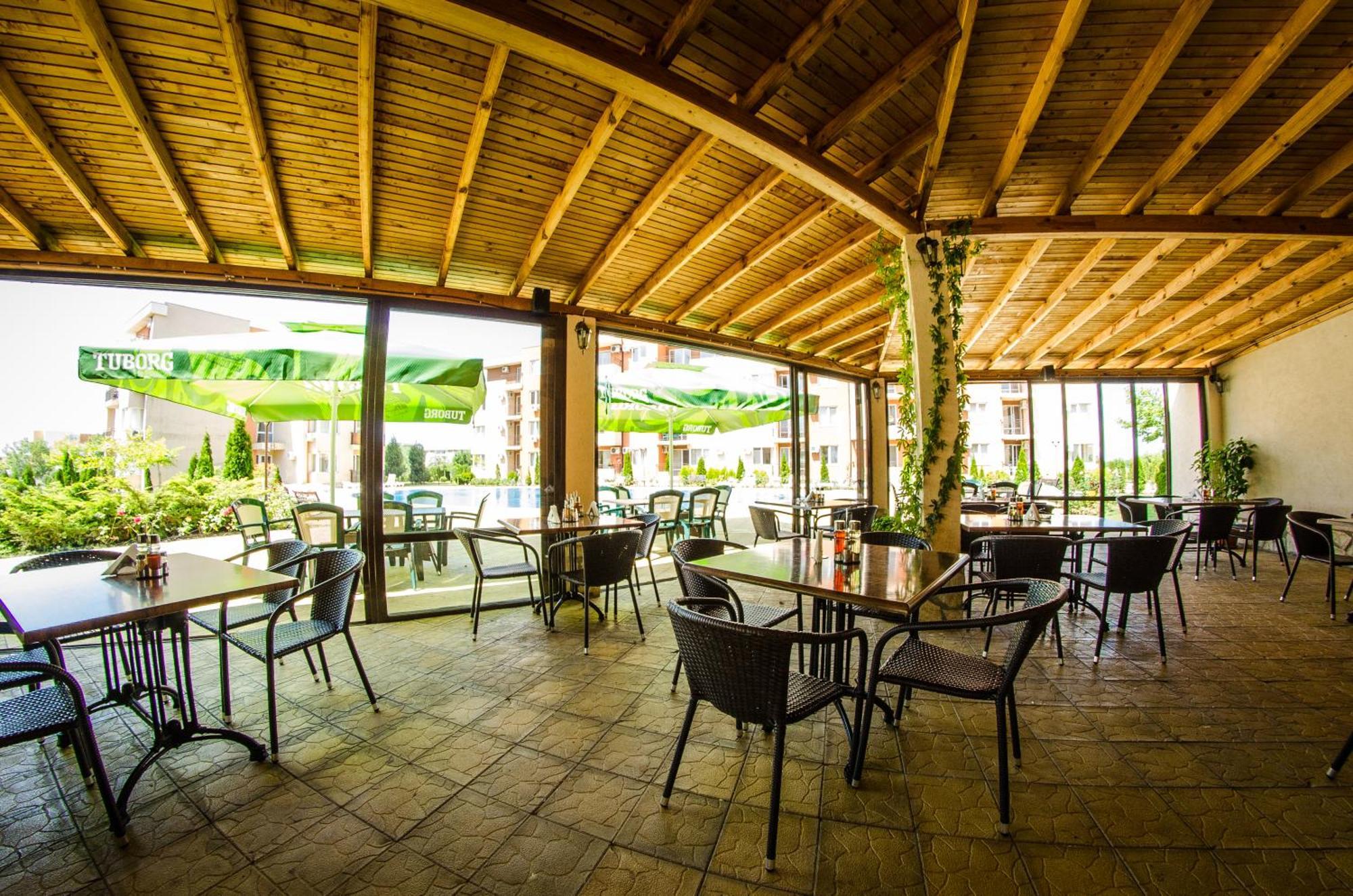 סאני ביץ' Orchid Fort Garden מראה חיצוני תמונה